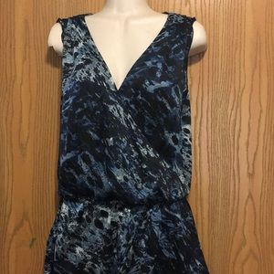 Jennifer Lopez women’s top